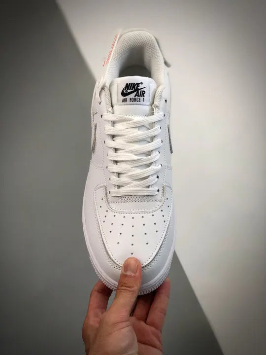 classic Nike Air Force 1 '07 White - Hình 5