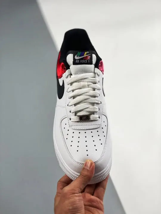 white Nike Air Force 1 LV8 - Hình 6