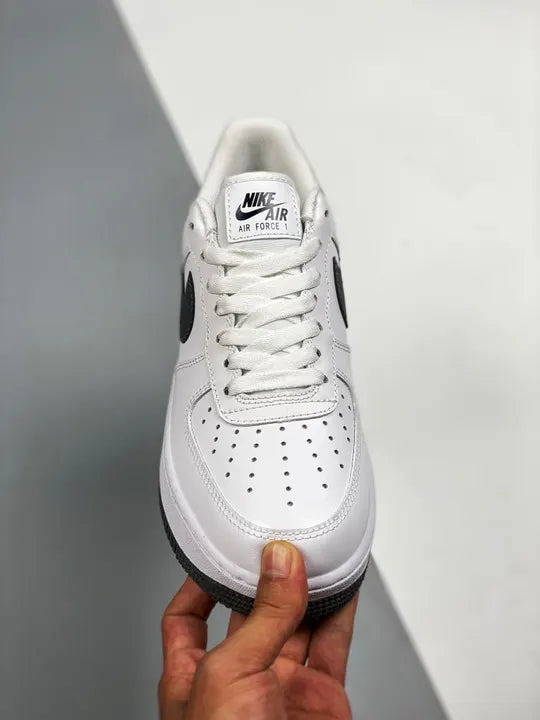 Nike Air Force 1 White/Black - Hình 5
