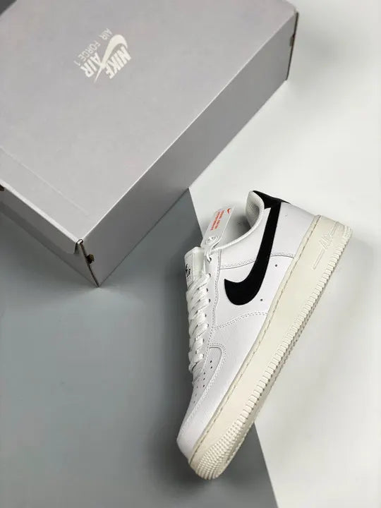 Nike Air Force 1 LV8 White Black - Hình 3