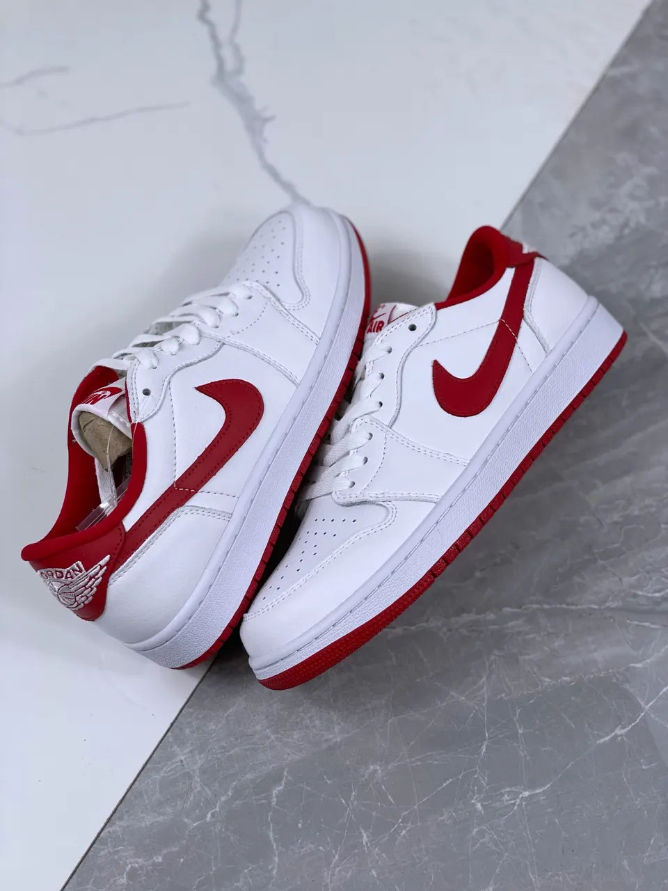 classic Air Jordan 1 Low White Red - Hình 6