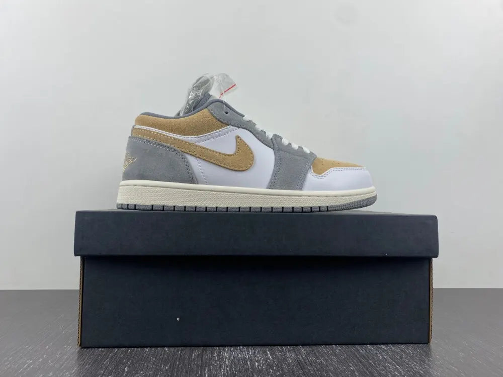 Jordan 1 Low Grey Tan - Hình 2