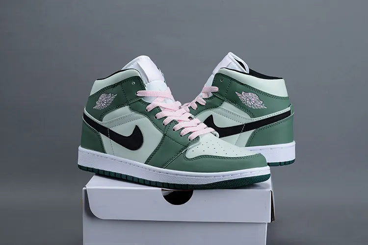 retro Air Jordan 1 Mid Green Mint