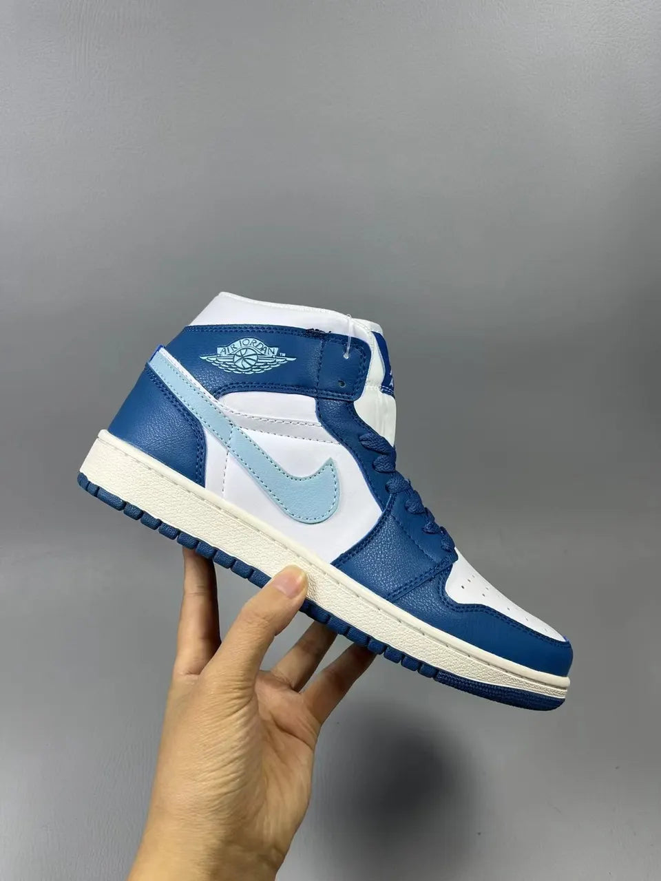 Air Jordan 1 Mid Navy Blue - Hình 5
