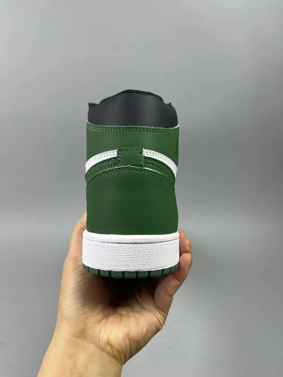 Air Jordan 1 High Green Black - Hình 3