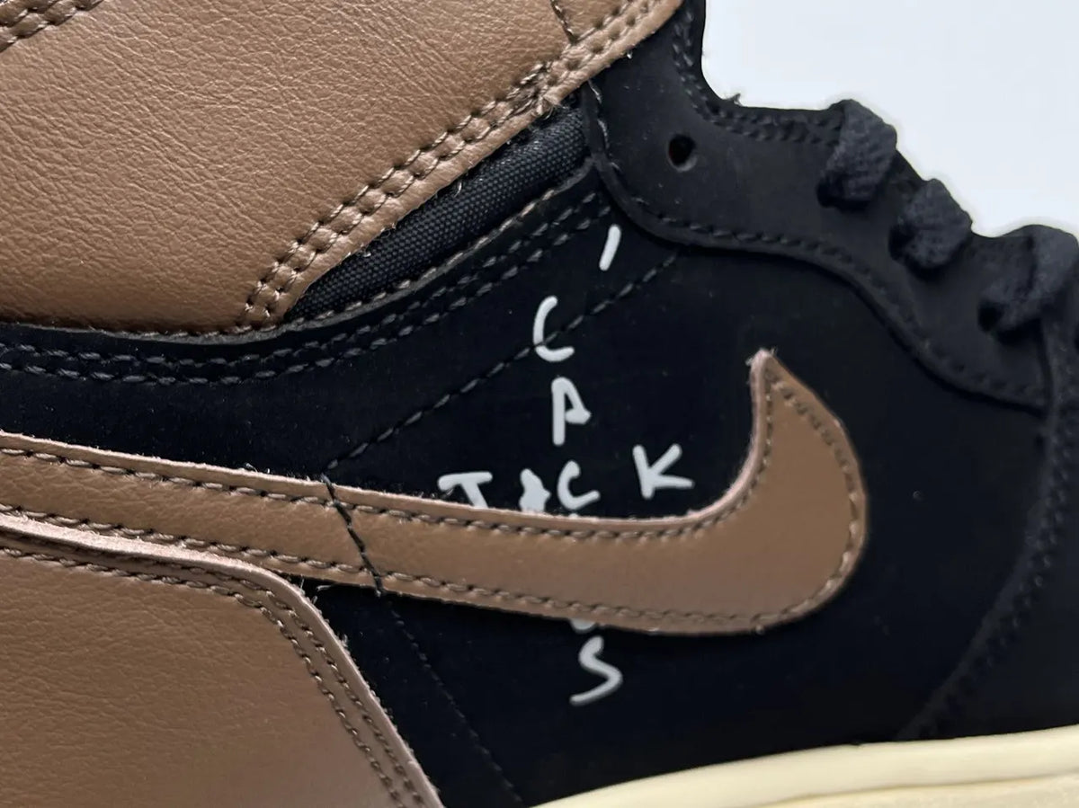 Travis Scott Air Jordan 1 High - Hình 8