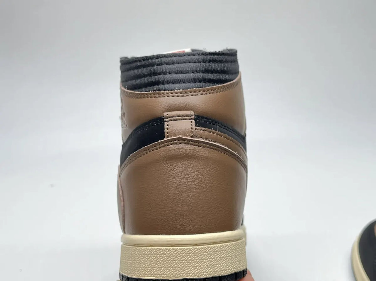 Travis Scott Air Jordan 1 High - Hình 6