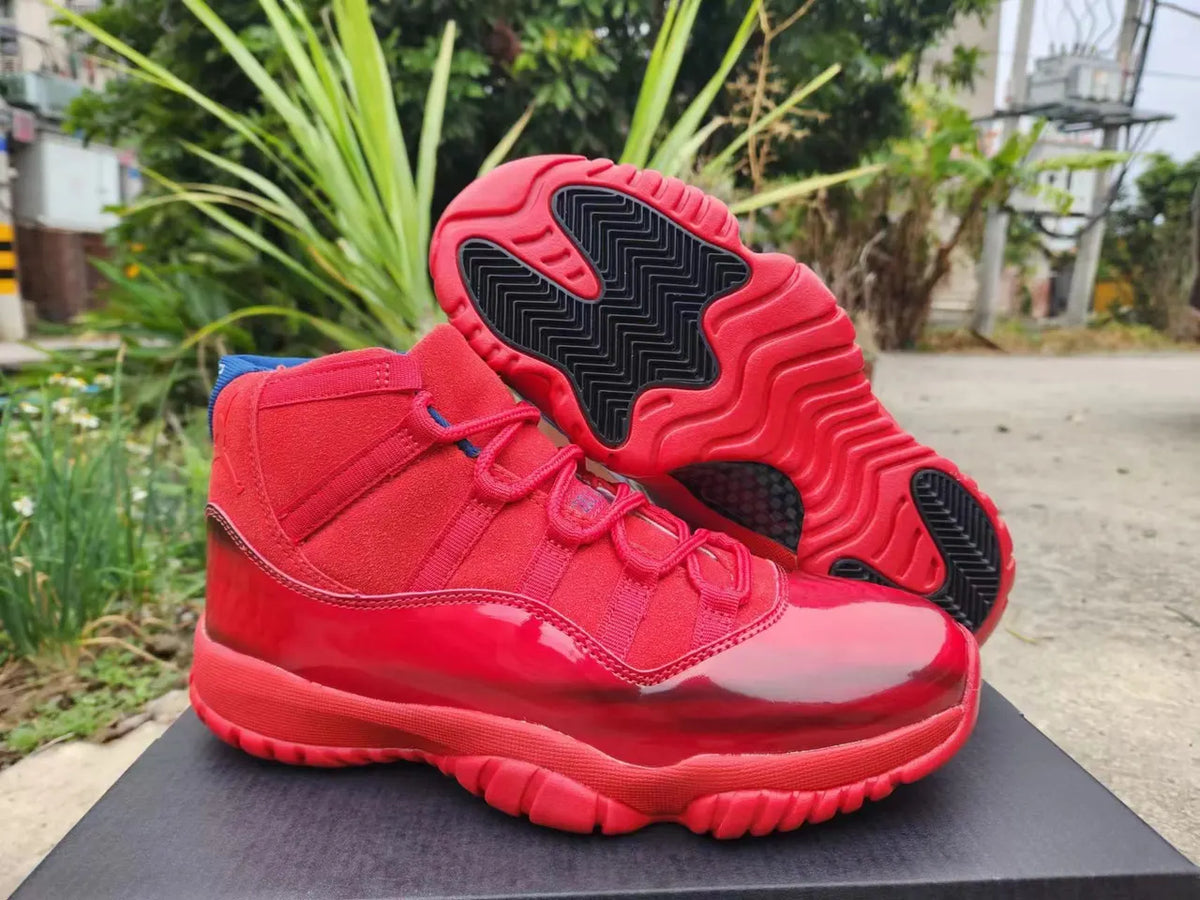 Air Jordan 11 Retro Red Velvet - Hình 2