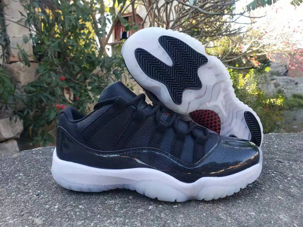 Air Jordan 11 Black White - Hình 6