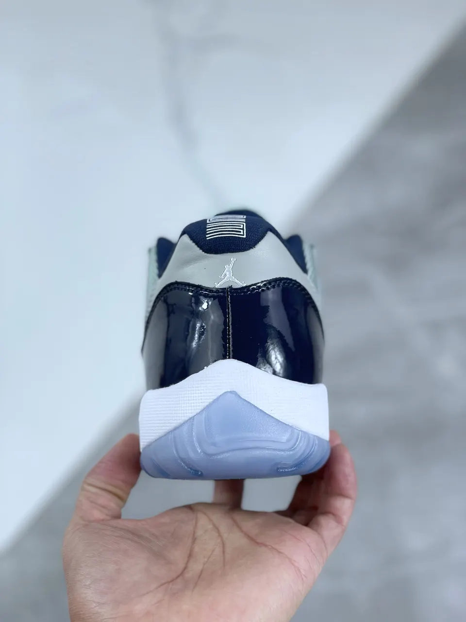 Air Jordan 11 Navy Grey - Hình 8