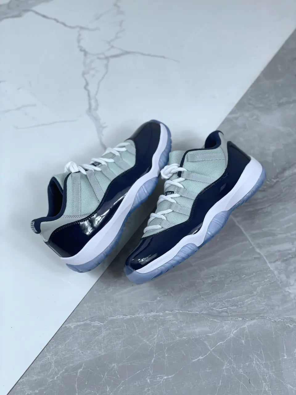 Air Jordan 11 Navy Grey - Hình 5