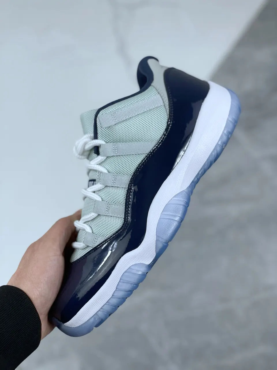Air Jordan 11 Navy Grey