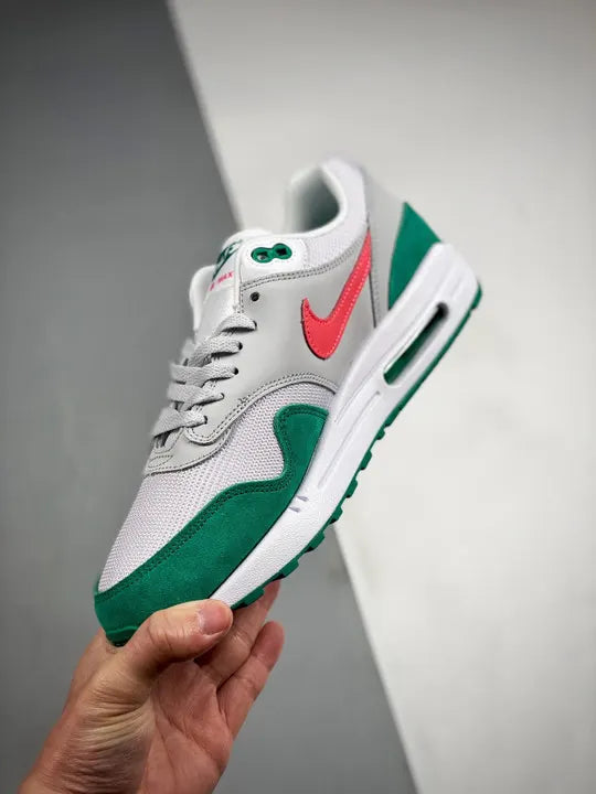 Nike Air Max 1 'Chlorophyll' - Hình 6