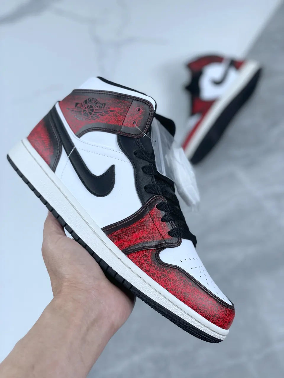 Air Jordan 1 Mid White Red - Hình 7