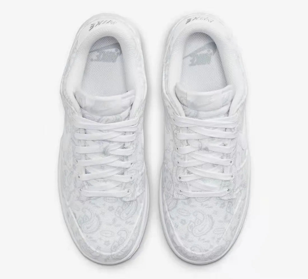 white Nike Dunk Low Paisley - Hình 2