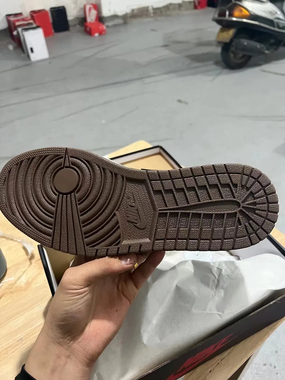 Air Jordan 1 High Black Mocha - Hình 7