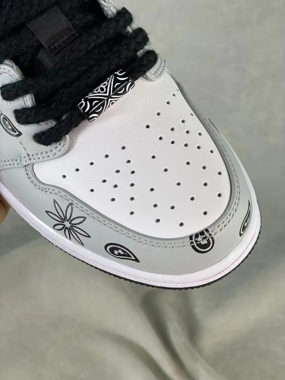 AJ1 Low Grey Pink - Hình 6