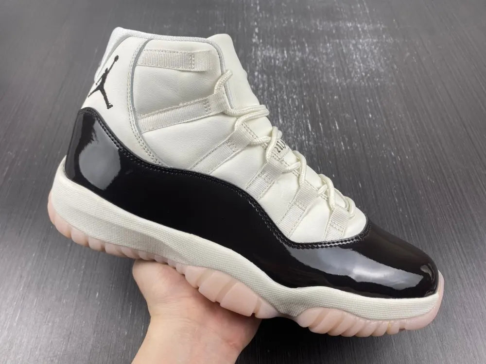Air Jordan 11 Platinum Tint - Hình 7