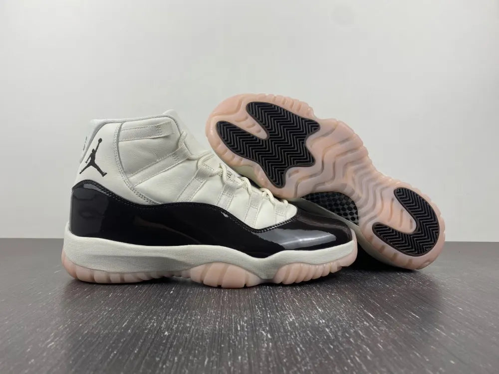 Air Jordan 11 Platinum Tint