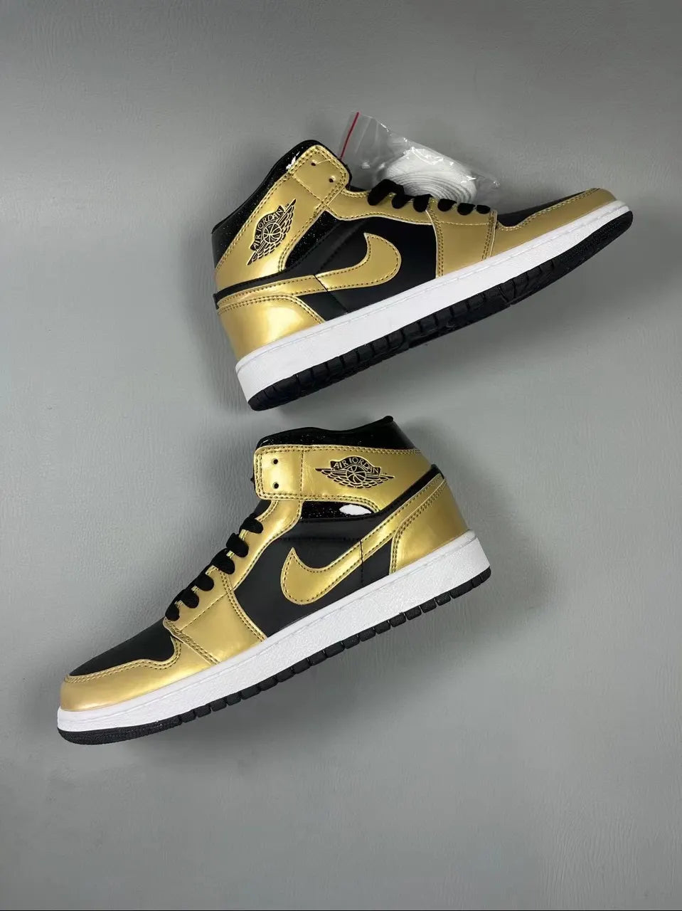 Air Jordan 1 Mid Gold/Black - Hình 8