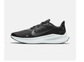 Nike Quest 5 Black/White