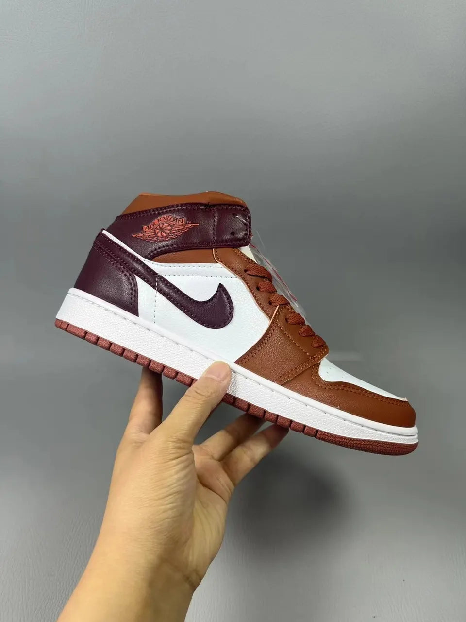 Air Jordan 1 Mid Brown/White - Hình 7
