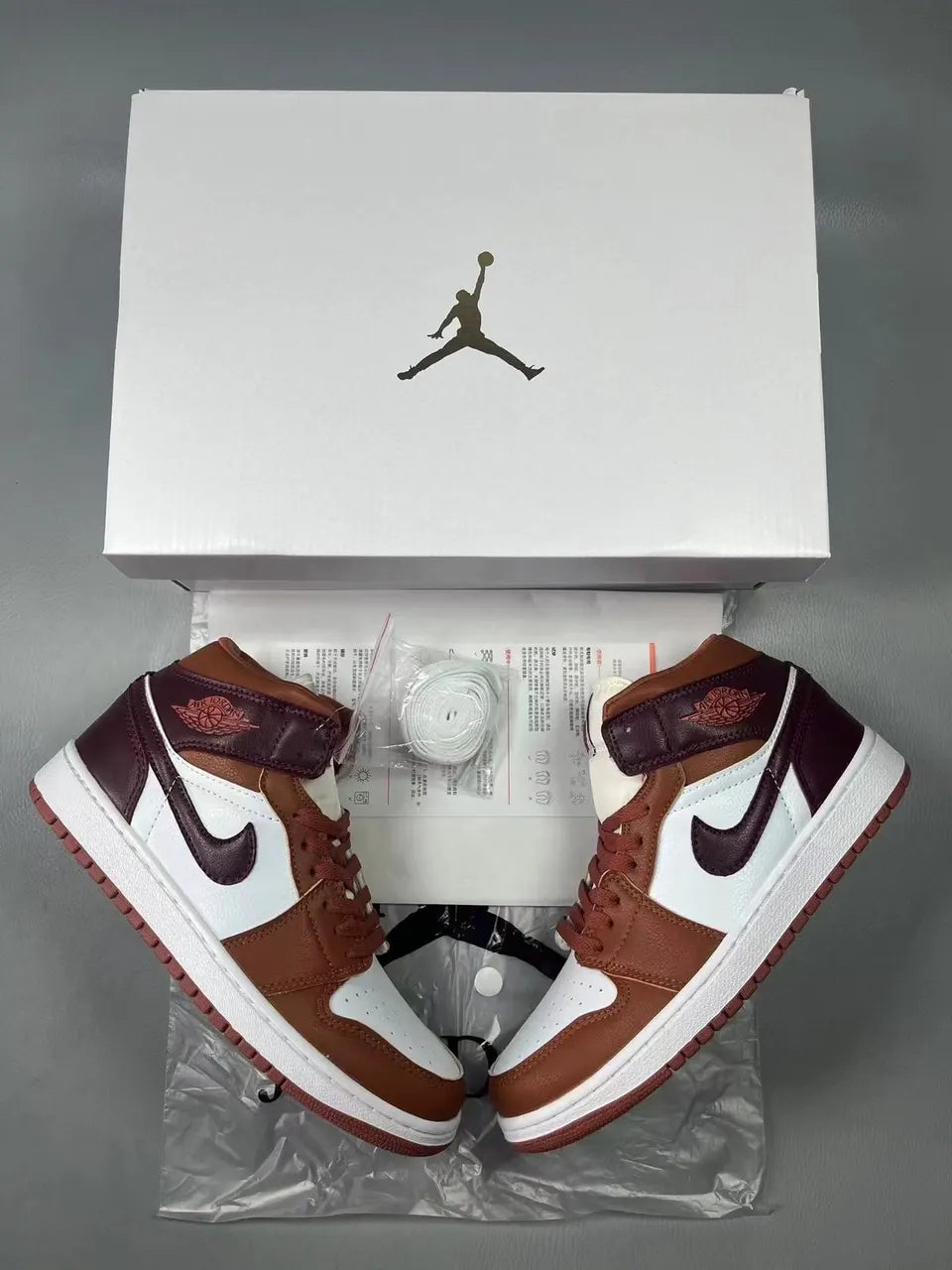 Air Jordan 1 Mid Brown/White - Hình 9