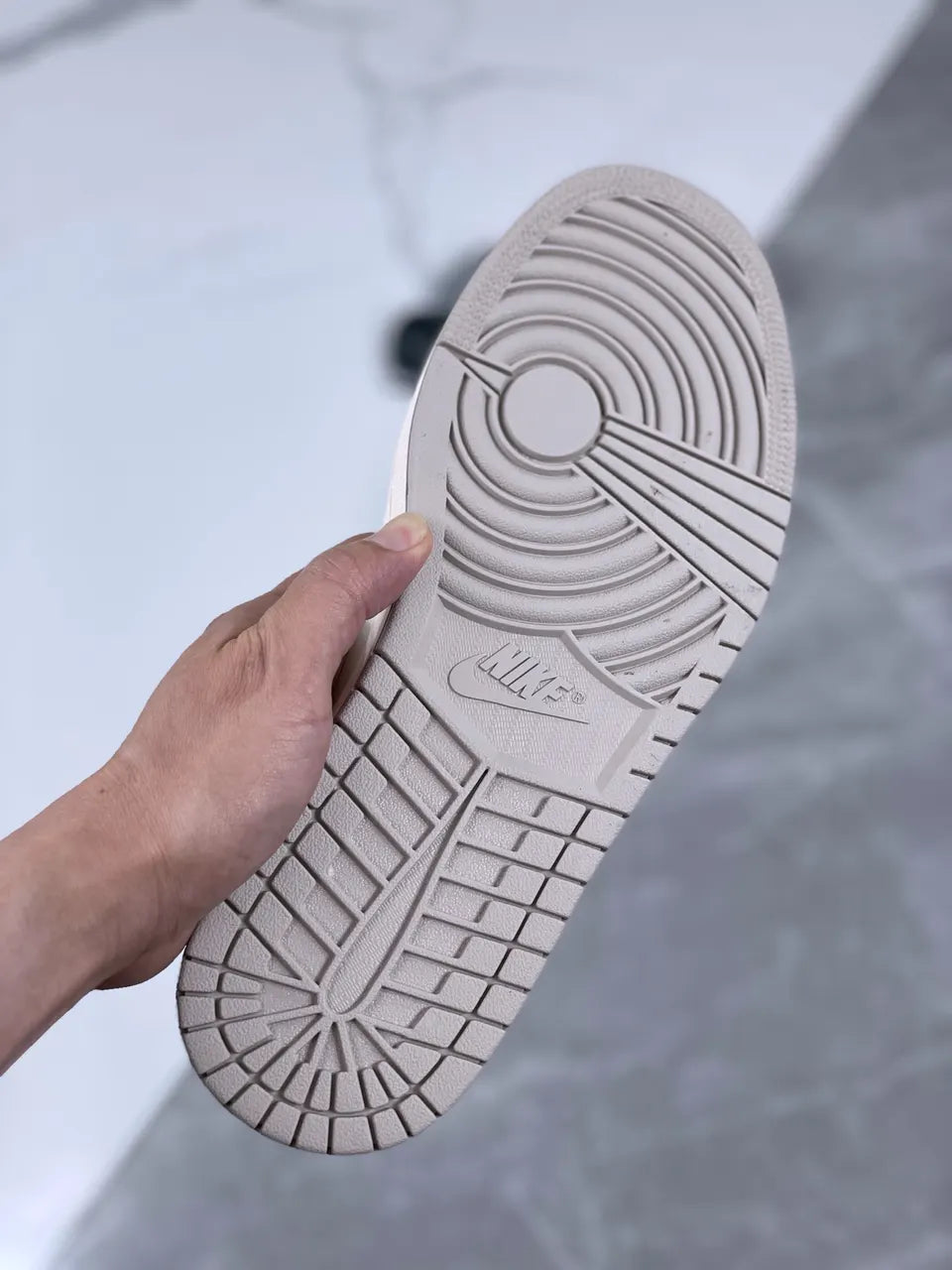 Jordan 1 Off-White Paisley - Hình 3