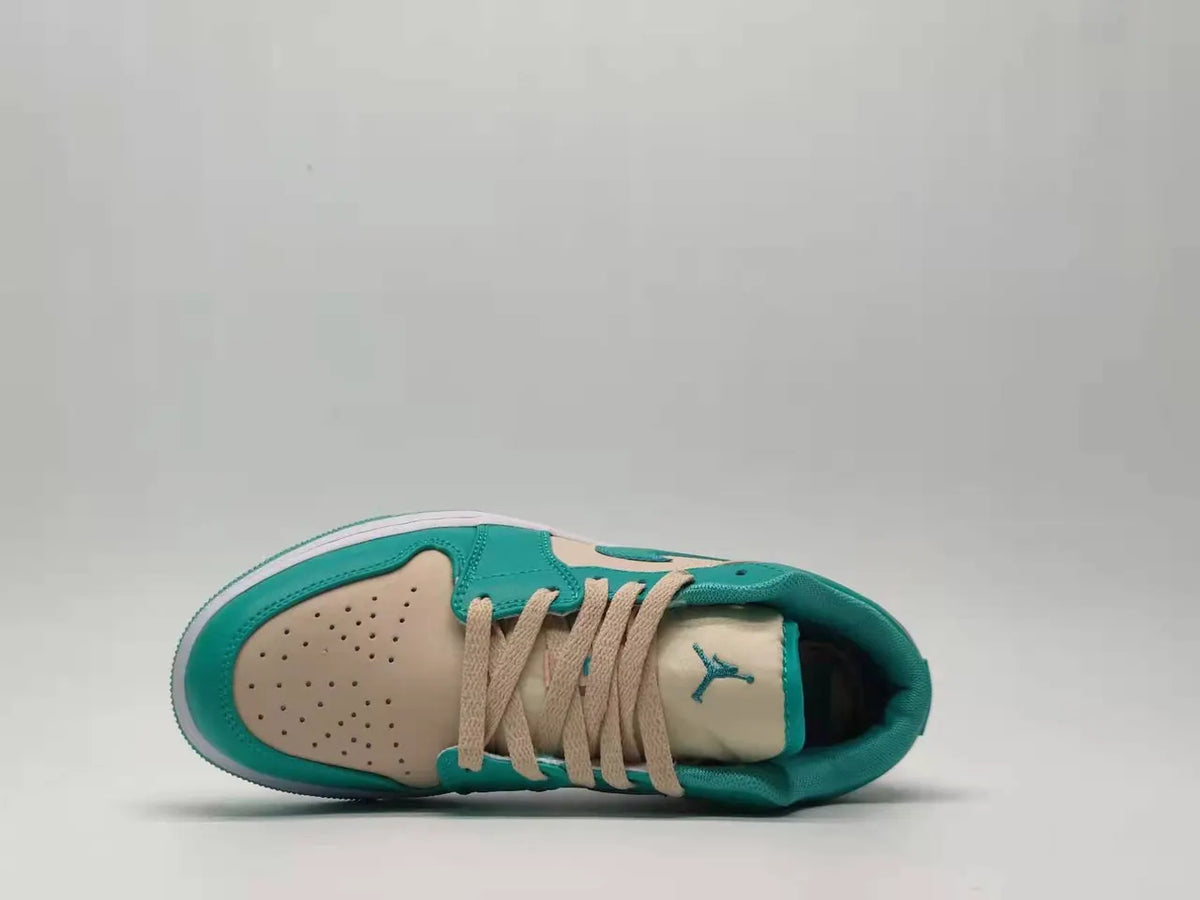Air Jordan 1 Low Jade Ice - Hình 4