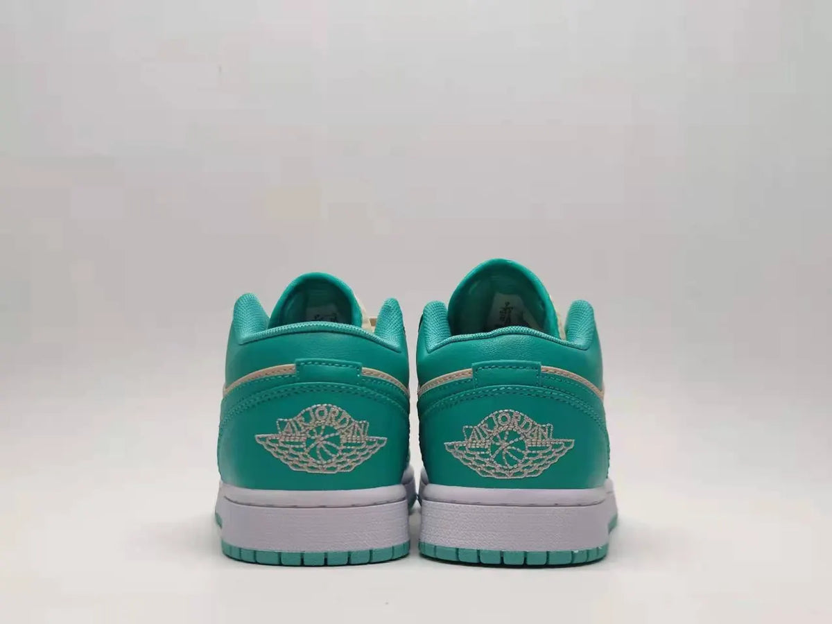 Air Jordan 1 Low Jade Ice - Hình 3