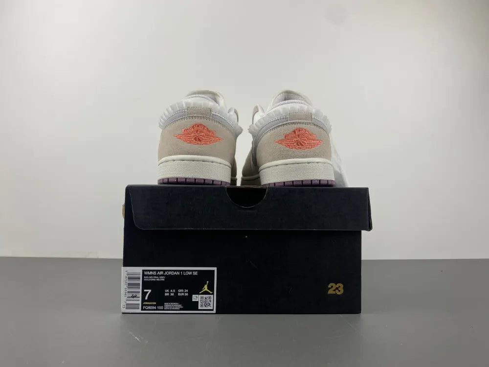 Air Jordan 1 Mid Grey Suede - Hình 4