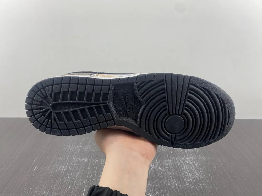DFQ Custom Dunk Low Bear - Hình 3