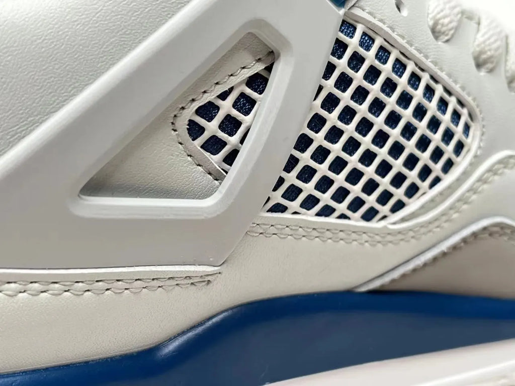 Air Jordan 4 Retro Military Blue classic - Hình 9