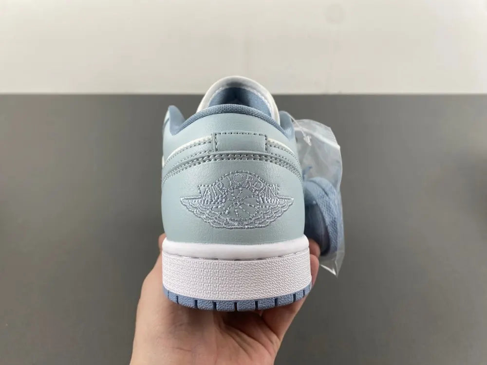 Air Jordan 1 Low Powder Blue - Hình 10