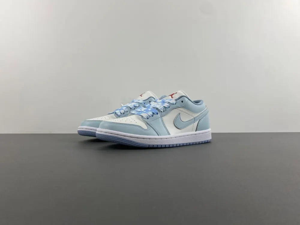 Air Jordan 1 Low Powder Blue - Hình 15