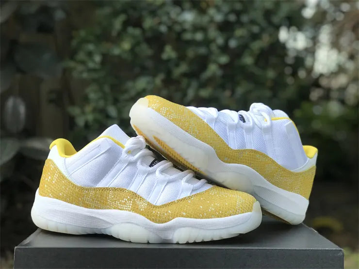 Air Jordan 11 Low Yellow Snakeskin - Hình 4