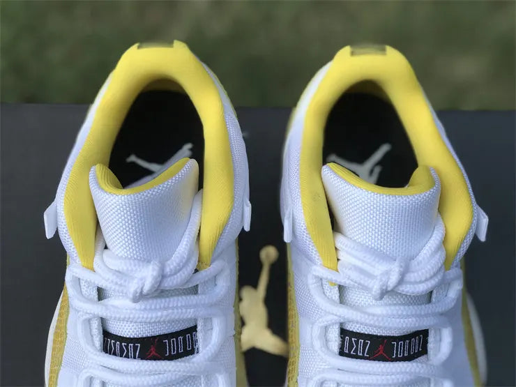 Air Jordan 11 Low Yellow Snakeskin - Hình 8
