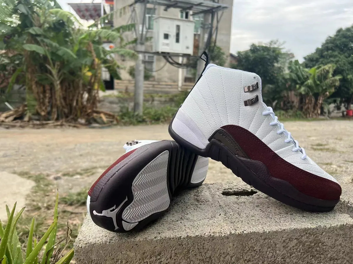 Air Jordan 12 Retro White Maroon - Hình 3