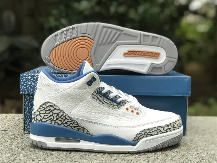 Air Jordan 3 Retro UNC - Hình 11