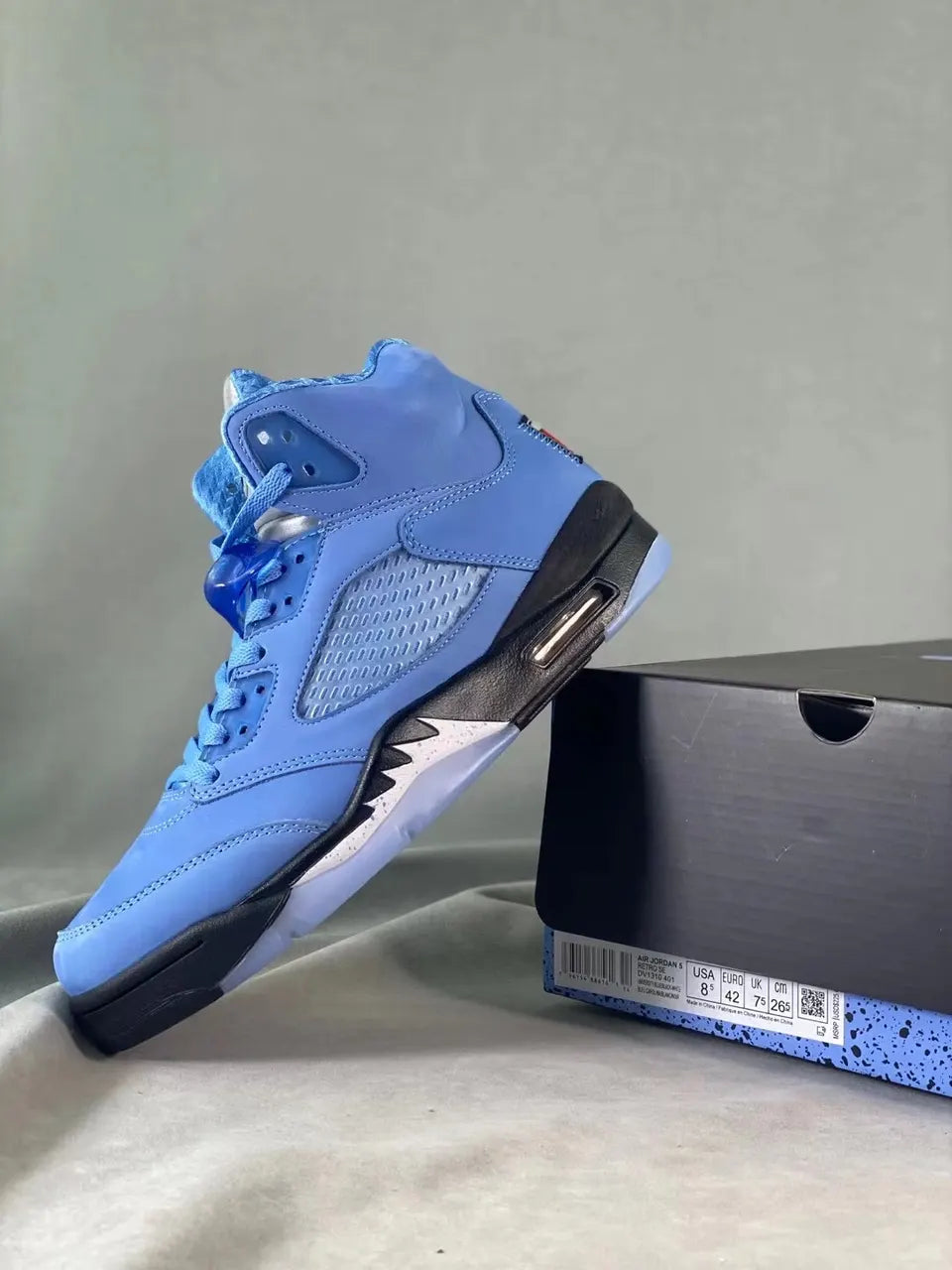 powder Air Jordan 5 Retro UNC - Hình 5