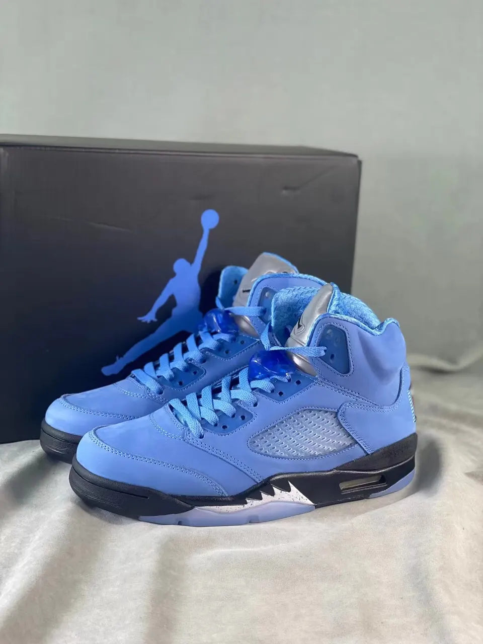 powder Air Jordan 5 Retro UNC - Hình 7