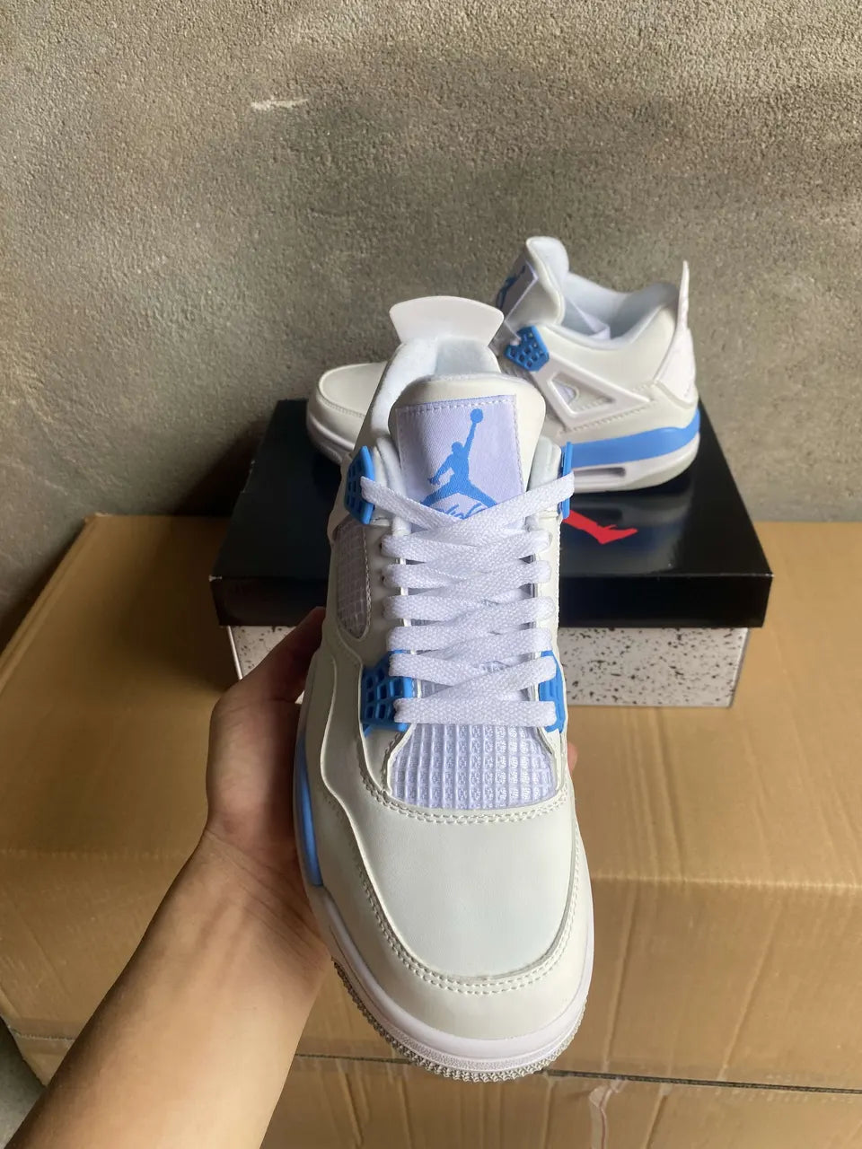 Air Jordan 4 White/Carolina Blue