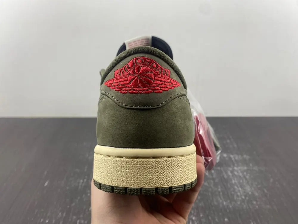 Travis Scott AJ1 Low Olive - Hình 10