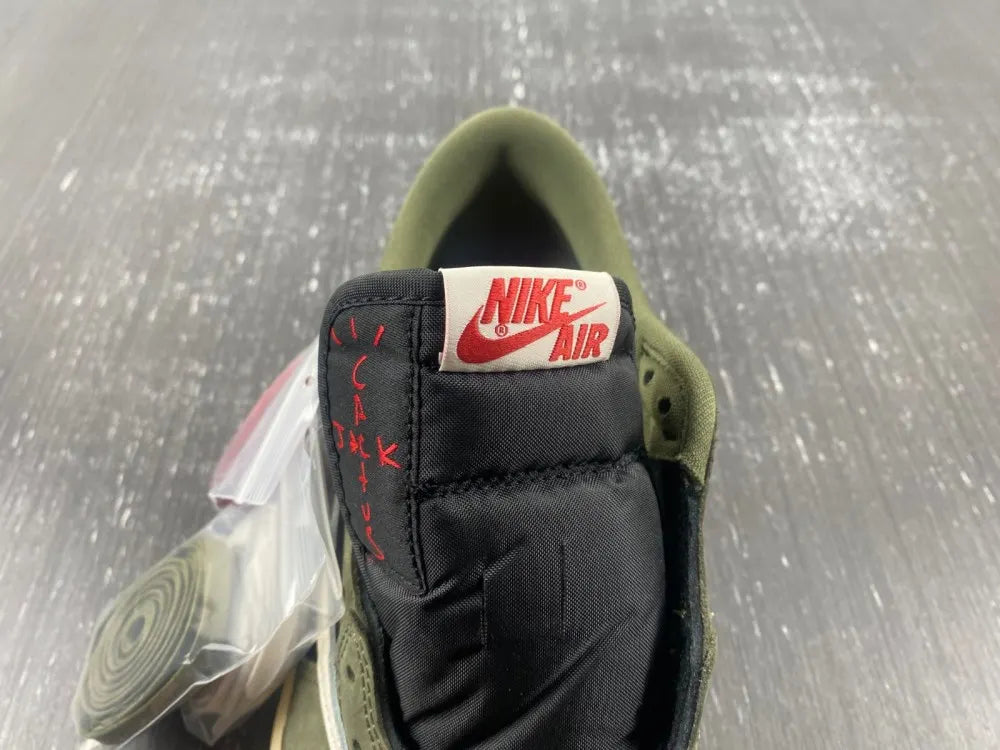 Travis Scott AJ1 Low Olive - Hình 17