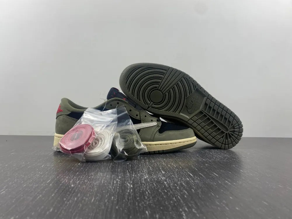 Travis Scott AJ1 Low Olive - Hình 14