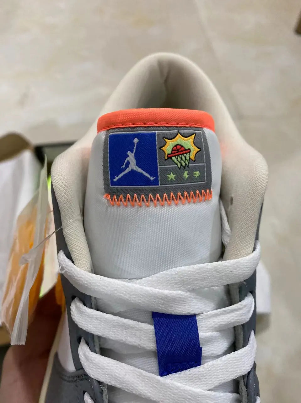 Air Jordan 1 Fuzzy Swoosh - Hình 7