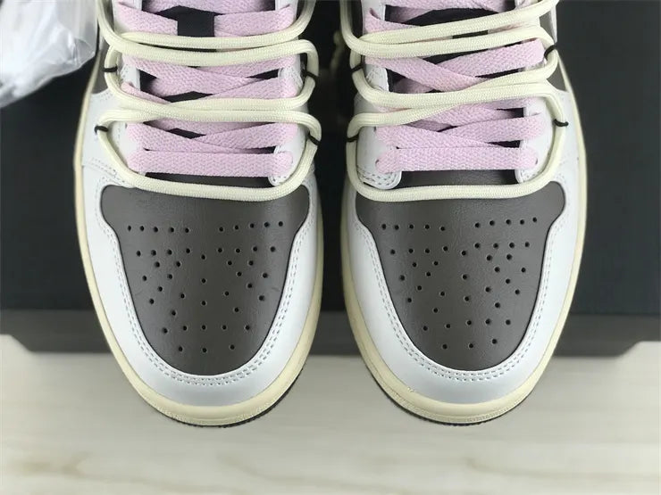 Jordan 1 Low Love - Hình 14