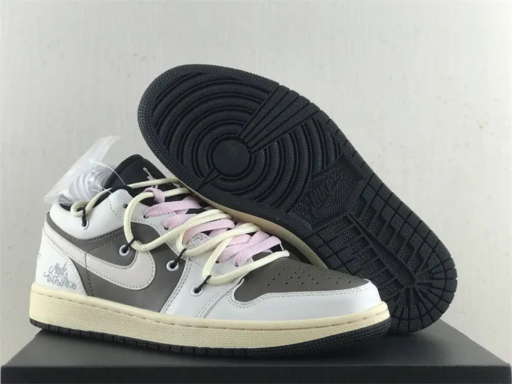 Jordan 1 Low Love - Hình 18