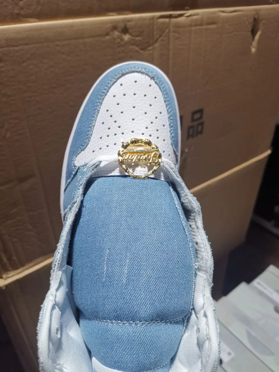 Jordan 1 Retro High Denim - Hình 2