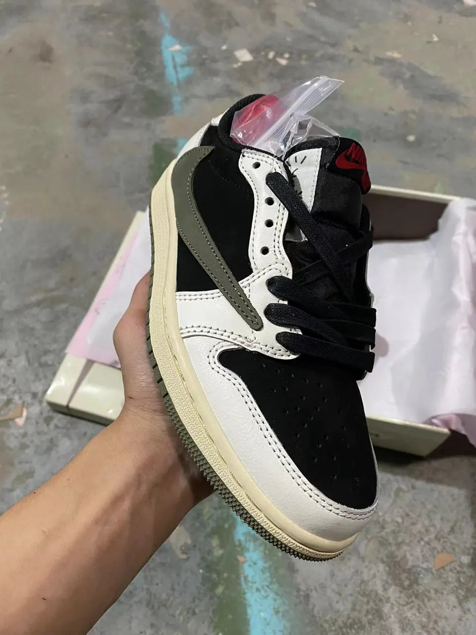 white Air Jordan 1 Low OG EX - Hình 5
